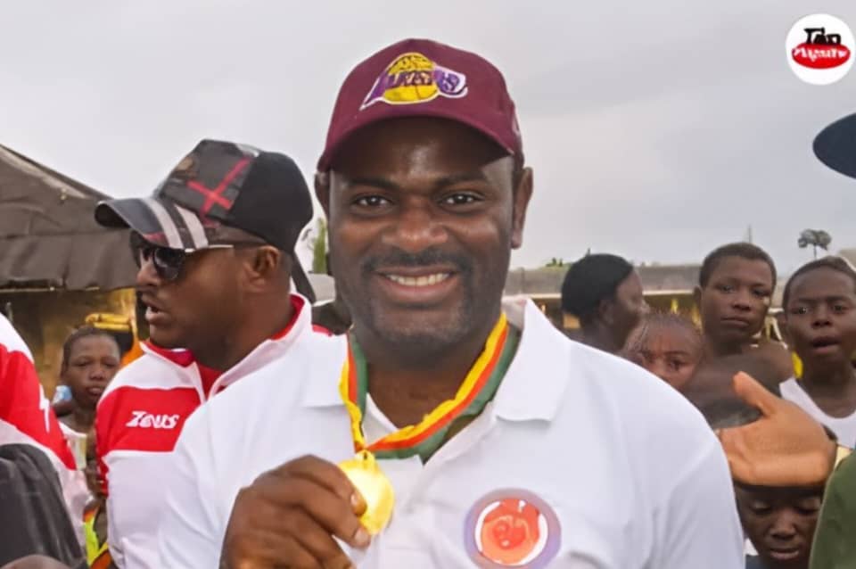 Kelly-Lisa Care Foundation community leader celebrating after a successful outreach even